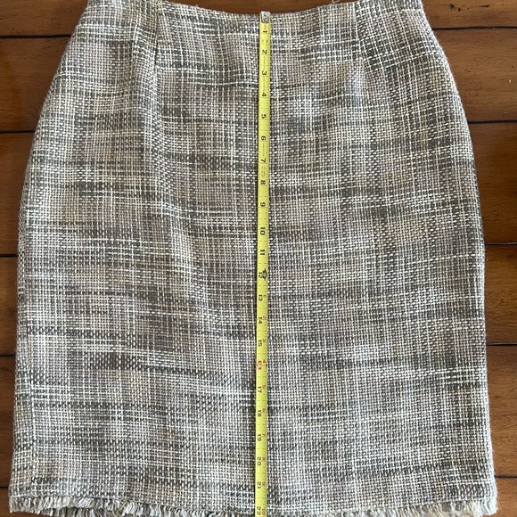 Georgiou Cream/Olive/Gold Tweed Blazer and Shirt Suit, Size 10 - Picture 9 of 16